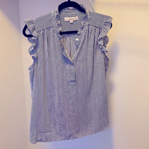 LOFT Tops - NWT Loft ruffle henley top